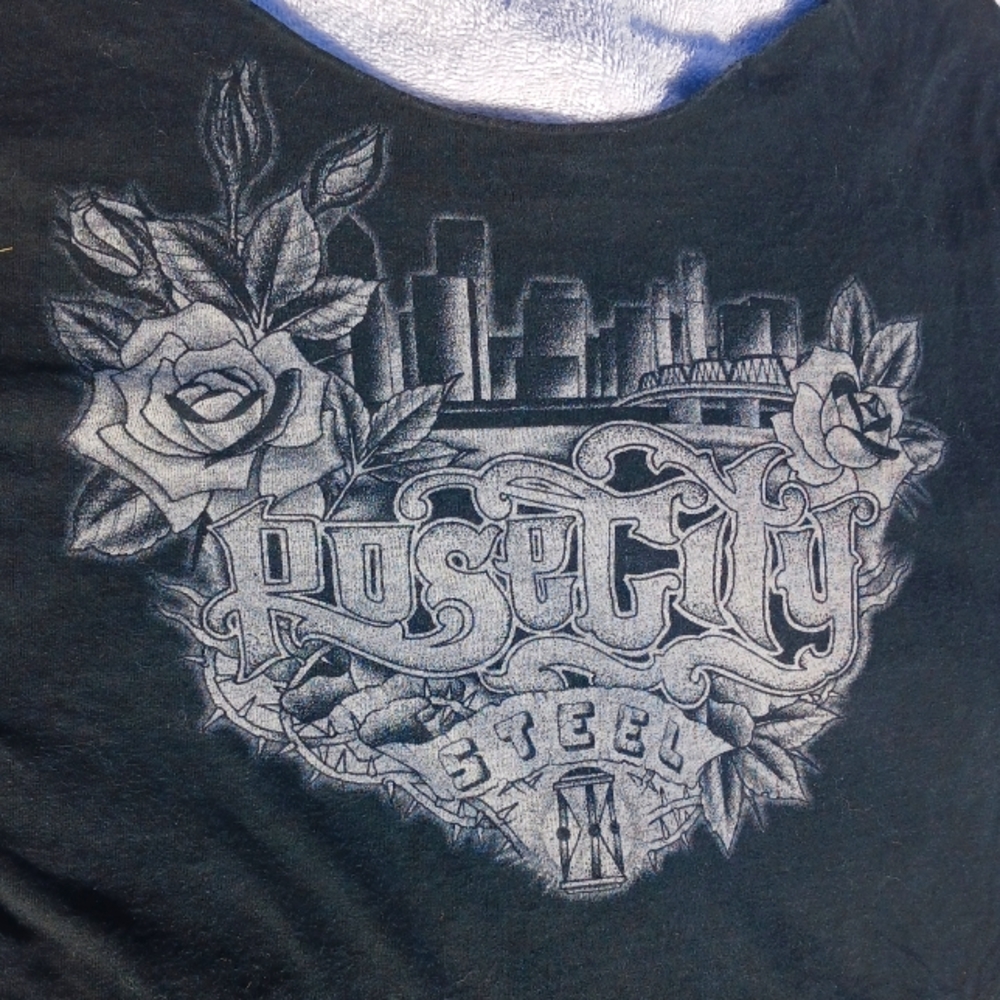 Women's Size Large Black Graphic Tee Rose City Steel Low Cut Neckline